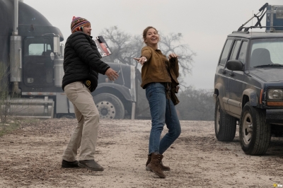 fear-the-walking-dead-s06e01-the-end-is-the-beginning-bastidores-009.jpg