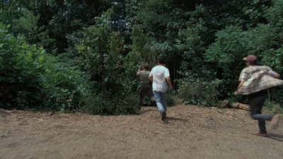 twd1x03_0591.jpg