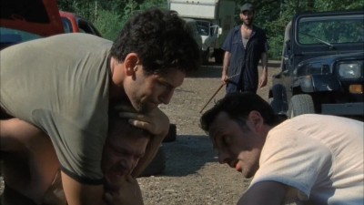 twd1x03_0702.jpg