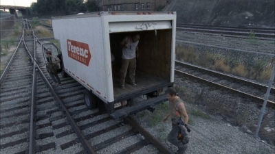 twd1x03_0943.jpg