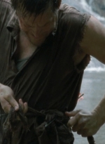 twd2x05_0389.jpg