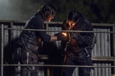 the-walking-dead-s11e08-for-blood-024.jpg