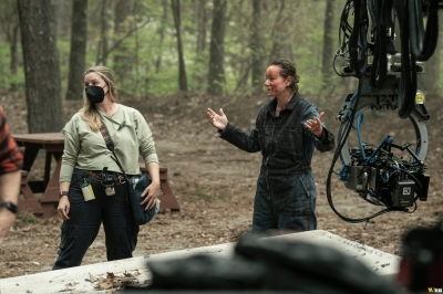 tales-of-the-walking-dead-s01e03-dee-bastidores-025.jpg