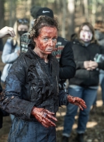 tales-of-the-walking-dead-s01e03-dee-bastidores-021.jpg