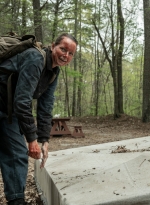 tales-of-the-walking-dead-s01e03-dee-bastidores-028.jpg