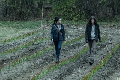 the-walking-dead-dead-city-s03e04-found-lost-024.jpg