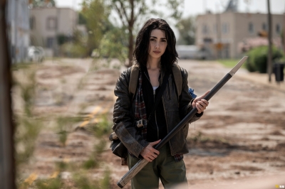 twd-world-beyond-1-temporada-portraits-002.JPG