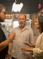 fear-the-walking-dead-s01e02-so-close-yet-so-far-bastidores-004.jpg