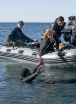 fear-the-walking-dead-s02e04-blood-in-the-streets-bastidores-002.jpg