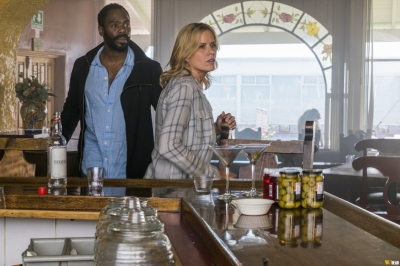 fear-the-walking-dead-s02e09-los-muertos-008.jpg