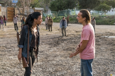 fear-the-walking-dead-s02e09-los-muertos-019.jpg