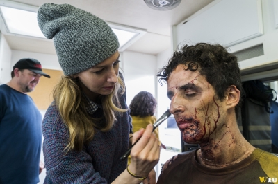 fear-the-walking-dead-s03e04-100-bastidores-009.jpg