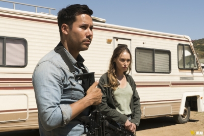 fear-the-walking-dead-s03e12-brothers-keeper-024.jpg