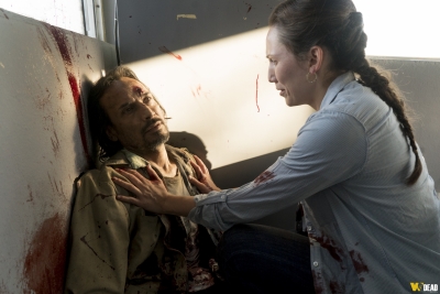 fear-the-walking-dead-s03e16-sleigh-ride-049.jpg