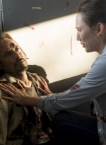 fear-the-walking-dead-s03e16-sleigh-ride-049.jpg