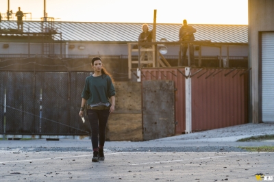 fear-the-walking-dead-s04e02-another-day-in-the-diamond-029.jpg