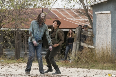 fear-the-walking-dead-s04e03-good-out-here-041.jpg