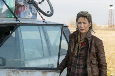 fear-the-walking-dead-s04e06-just-in-case-049.jpg