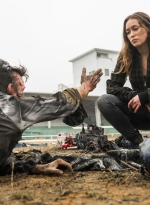 fear-the-walking-dead-s04e07-the-wrong-side-of-where-you-are-now-016.jpg