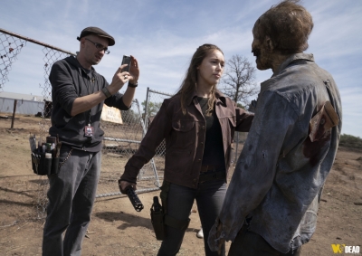 fear-the-walking-dead-s04e09-people-like-us-bastidores-003.jpg