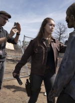 fear-the-walking-dead-s04e09-people-like-us-bastidores-003.jpg