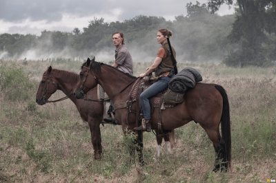 fear-the-walking-dead-s05e16-end-of-the-line-038.jpg