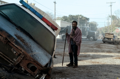 fear-the-walking-dead-s06e01-the-end-is-the-beginning-001.jpg