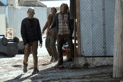 fear-the-walking-dead-s06e01-the-end-is-the-beginning-011.jpg