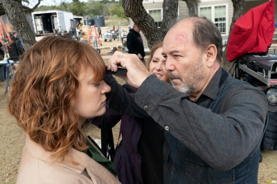 fear-the-walking-dead-s06e02-welcome-to-the-club-bastidores-005.jpg