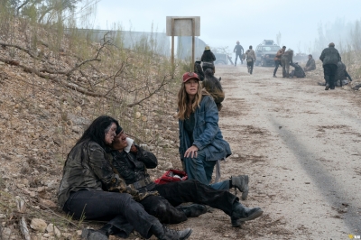 fear-the-walking-dead-s06e06-bury-her-next-to-jaspers-leg-018.jpg