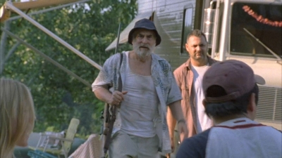 twd1x03_0180.jpg