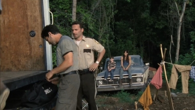 twd1x03_0880.jpg