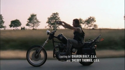 twd2x01_0096.jpg