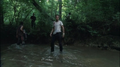 twd2x01_0607.jpg