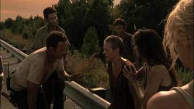 twd2x01_0967.jpg