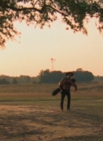 twd2x02_0128.jpg