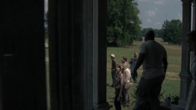 twd2x04_0041.jpg