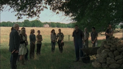 twd2x04_0116.jpg