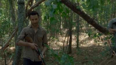 twd2x05_0216.jpg