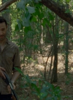 twd2x05_0216.jpg