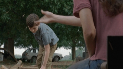 twd2x06_0007.jpg