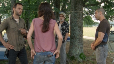 twd2x06_0210.jpg