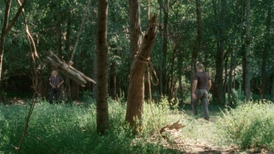 twd2x06_0404.jpg