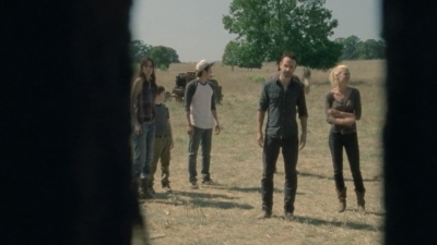 twd2x07_0007.jpg