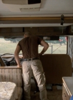 twd2x07_0621.jpg