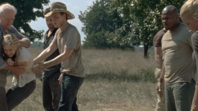 twd2x08_0049.jpg