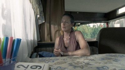 twd2x08_0115.jpg