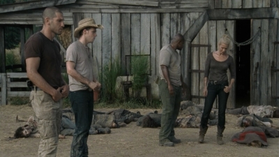 twd2x08_0208.jpg