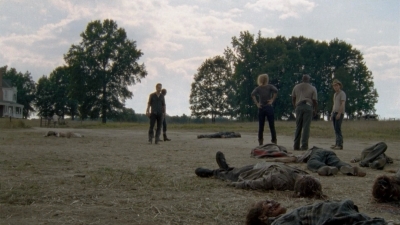 twd2x08_0220.jpg