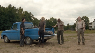 twd2x08_0402.jpg